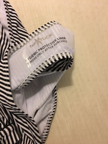 NIP TUCK BOND EYE ONE PIECE SWIMSUIT Sweetheart Shirred Maillot Black/White US 8
