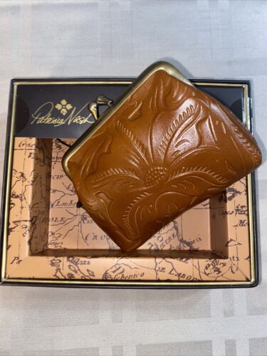 Patricia Nash Leather TOOLED FLORENCE Coin Purse Key Chain Rings- NEW- CUTE!!!