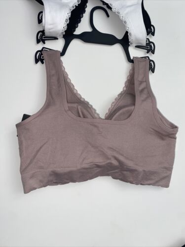 Delta Burke 3-Pack Seamless Bras Size 1X Soft Comfort Lounge Removable Pads NEW