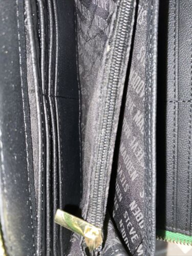 STEVE MADDEN WALLET WRISTLET OLIVE GREEN SMOOTH TEXTURED GOLD ZIPPER "CLASSY"
