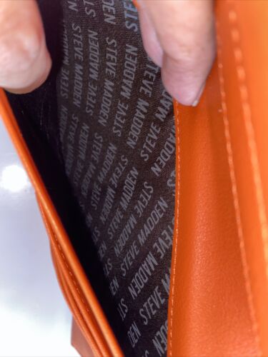 STEVE MADDEN Bifold WALLET, CLUTCH ORANGE STAMPED Gold Hardware NEW