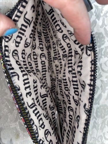 Juicy Couture~Black Beige Multi Glam Wristlet ~ REALLY CUTE~JUST FOR YOU!