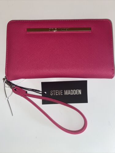 STEVE MADDEN WALLET WRISTLET PINK (HOT PINK) SMOOTH TEXTURED