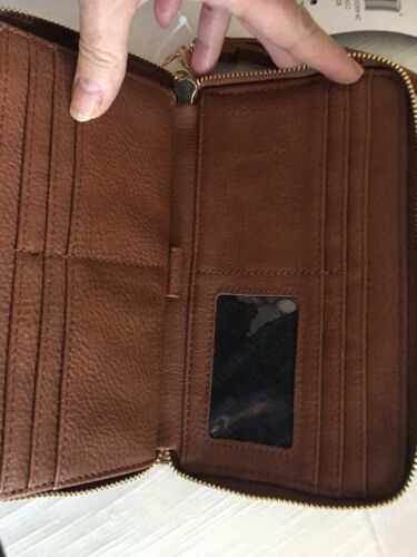 STEVE MADDEN WALLET WRISTLET COGNAC DIAMOND QUILTED SOFT FAUX LEATHER