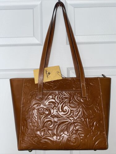 Patricia Nash Varsi Tote style P65307~Florence~Design Antique Metal Hardware NEW