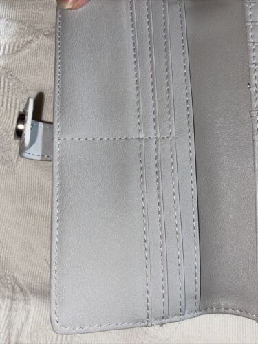 STEVE MADDEN Woman's Wallet BALLEN-G Soft Textured LIGHT GRAY BEAUTIFUL !!!
