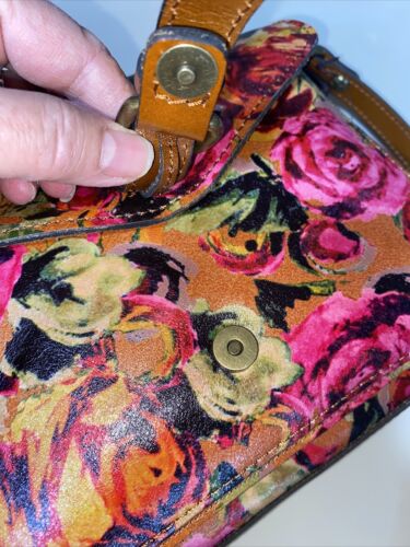 PATRICIA NASH Avellino~Leather Front Pocket Women XBDY Handbag~SUMMER ROSES🌹NEW