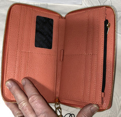 STEVE MADDEN WALLET WRISTLET COLOR PAPAYA DIAMOND QUILTED GOLD ZIPPER