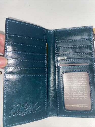 Patricia Nash~Nazari~ BLUE CORAL~P41906-Distress Leather Wallet- Beautiful!! NEW