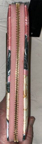 Steve Madden Wallet Wristlet Blush Floral Gold Zipper