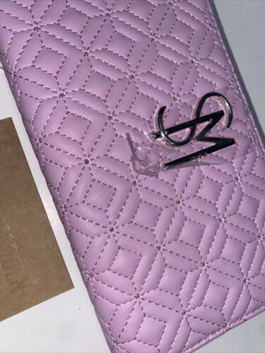 STEVE MADDEN WALLET WRISTLET PINKIE BANGELO SMOOTH TEXTURED SILVER ZIPPER