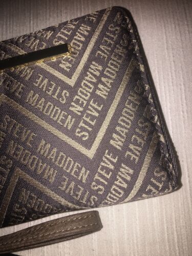 STEVE MADDEN WALLET WRISTLET SMOKE MULTI-COLOR CHEVRON WOVEN JAQUARD FABRIC