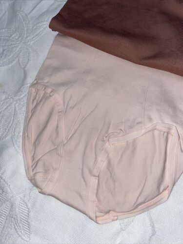 Skinnygirl Shaping Seamless Briefs Size Medium 3  pair Style SG7164￼￼ New
