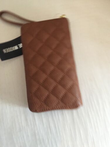 STEVE MADDEN WALLET WRISTLET COGNAC DIAMOND QUILTED SOFT FAUX LEATHER