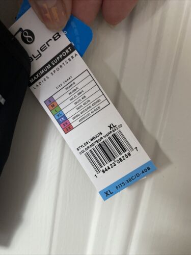LAYER 8 MAXIMUM SUPPORT SIZE XL Sports Bra Black Fitted Front Zipper-NEW