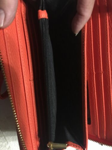 STEVE MADDEN WALLET WRISTLET ORANGE STAMPED LOGO "SO NICE"!!!!