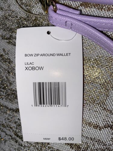 Betsey Johnson Zip Around Wristlet Wallet BOW DESIGN - LILAC & Gold Hardware NWT