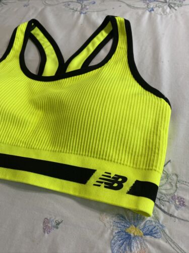 New Balance Medium Impact Sports Bra Style 112013 Green~Yellow Iridescent Sze. M