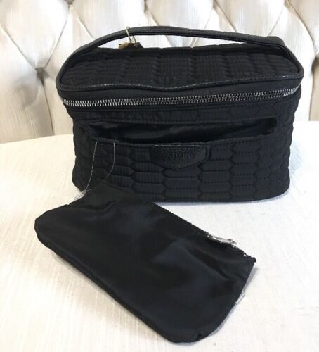 Aimee Kestenberg Adele Black Quilt 2 Piece Silver Zip. Cosmetic set T00135 NWT