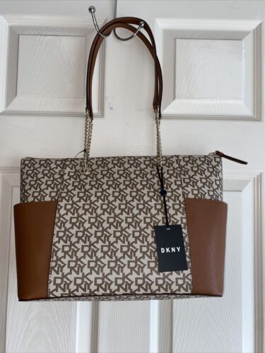 DKNY Gigi Tote Signature Logo Vanilla/Brown  Gold Hardware MSRP $178.00 ELEGANT