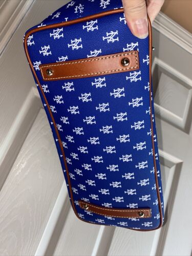 DOONEY & BOURKE New York Mets Zip Top Large Shopper Tote Bag Handbag Blue~UNIQUE