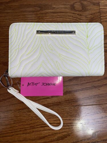Betsey Johnson Zip Around Wallet/Wristlet Stitch Light Green Over White Color
