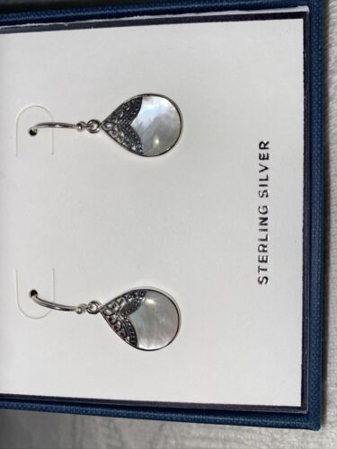 Annika Witt Made in Bali.925 Sterling Silver Small Mother of Pearl Earrings- NEW