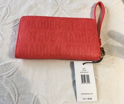 STEVE MADDEN WALLET WRISTLET CORAL STAMPED LOGO"MADDEN STYLE"!!!