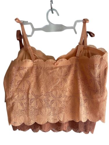 Danskin Intimates~All day Comfort 2 Lace Bras~Removable Pads~Size  L~FEMININE!!!