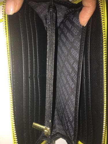STEVE MADDEN WALLET WRISTLET CITRON SMOOTH TEXTURED GOLD ZIPPER "ADD SOME COLOR"