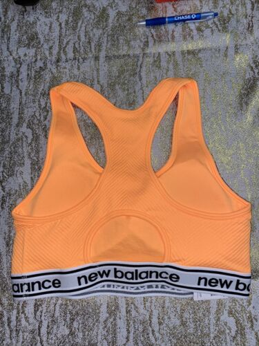 New Balance Medium Impact Sports Bra Style 111152 Orange/ Black XL- MSRP $35