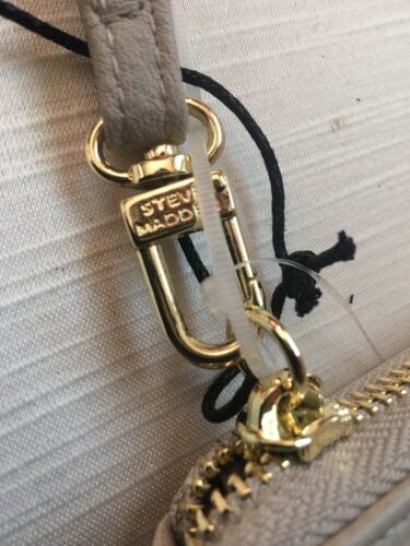 STEVE MADDEN WALLET Bisque Stamped Logo Zip Around Organizer Wristlet Free Ship