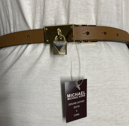 MICHAEL KOR BELT REVERSIBLE LUGGAGE/VANILLA MK LOGO GOLD PADLOCK BUCKLE SKINNY