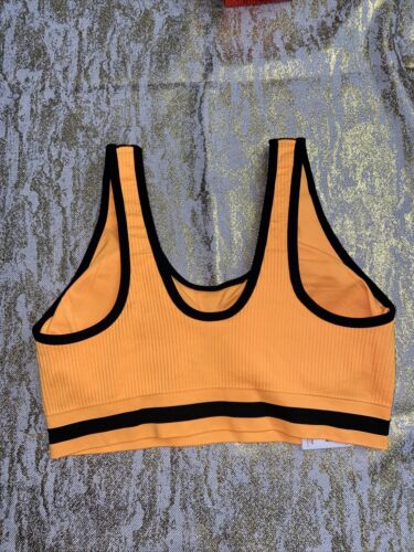 New Balance Medium Impact Sports Bra Style 110997 Impulse Orange Size L NEW