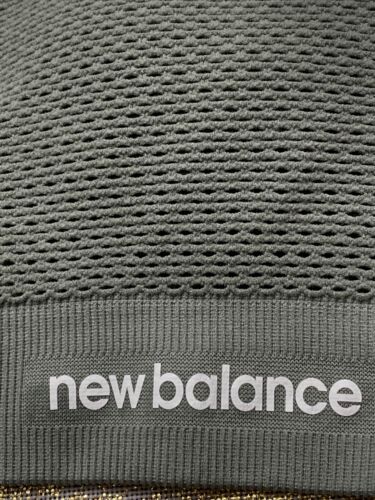 New Balance Sports Bra Green Seed Style 112003 Removable Cups Size Large