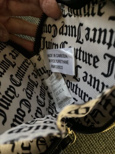 JUICY COUTURE ~OFF THE CHAIN HEART COIN CASE~WRISTLET BLACK JUICY LOGO~ UNIQUE!