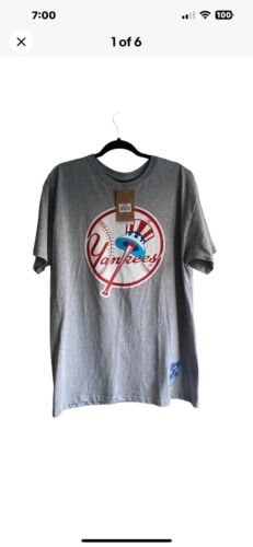 New York Yankees Mitchell & Ness Cooperstown Collection T-Shirt L Gray NWT