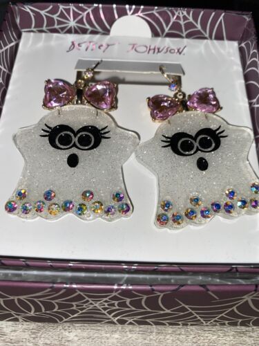 HALLOWEEN~ Betsey Johnson Acrylic Girl Ghost With Pink Crystal Bow Drop Earrings