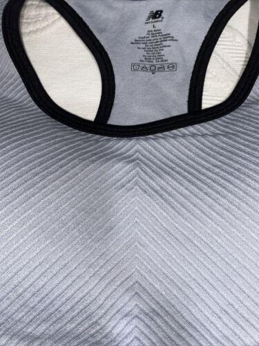 New Balance Medium Impact Sports Bra Style # 1153  SILVERMINK/ Black LARGE NEW