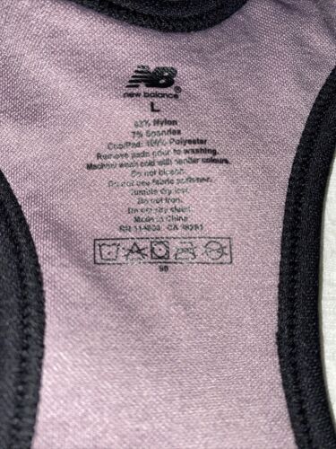 NEW BALANCE Medium Impact Sports Bra Lavender/ Black Size LARGE NEW Retail $34