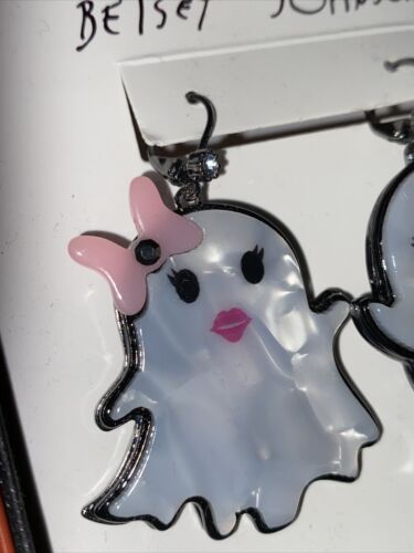 Betsey Johnson Hematite Tone & White Acrylic Ghost Mismatch Drop Earrings NIB