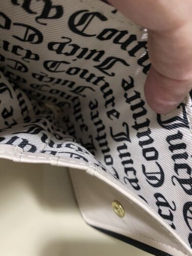 JUICY COUTURE GOTHIC PEEK A BOW SMALL ZIP AROUND WALLET FOLD OVER-UNIQUE!!