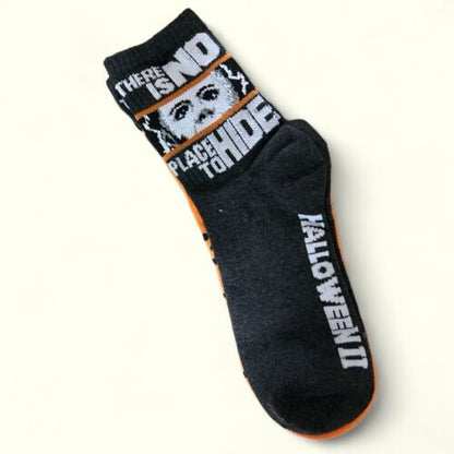 Halloween ll There is No Place to Hide Men's 3 Pairs Crew Socks Size 4-10