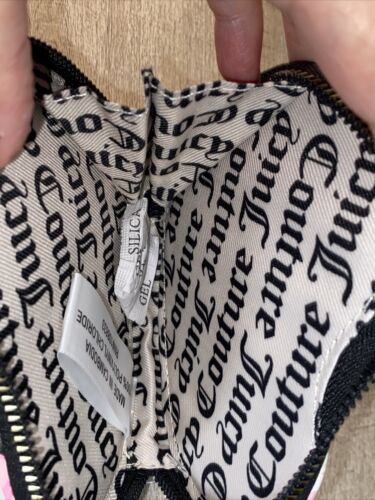 JUICY COUTURE PICK UR PETAL BLACK PEEK A BOW HEART WRISTLET SHAPED COIN PURSE