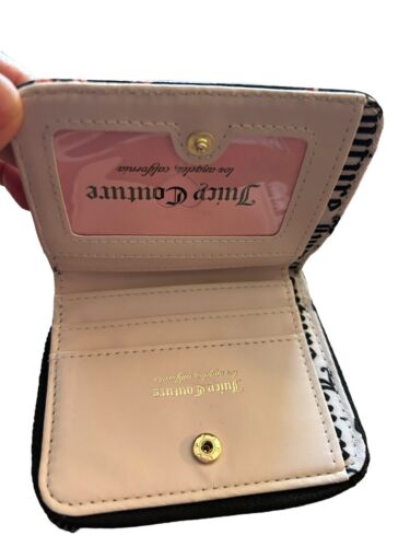 JUICY COUTURE DITZI ROSE BLACK PRETTY BOW SMALL ZIP AROUND WALLET-GREAT & UNIQUE