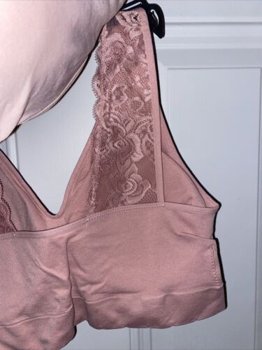 Delta Burke 3-Pack Seamless Bras Size 2X Soft Comfort Lounge Removable Pads NEW