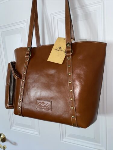 Patricia Nash Set~Isla Wristlet & Treviso Large Tote Shoulder Bag Brown Leather