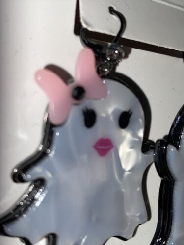 Betsey Johnson Hematite Tone & White Acrylic Ghost Mismatch Drop Earrings NIB