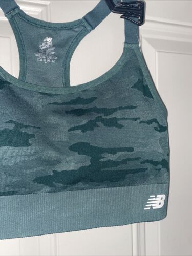 New Balance Medium Impact Sports Bra Style 116718 DARK GREEN  Camouflage Sze XL