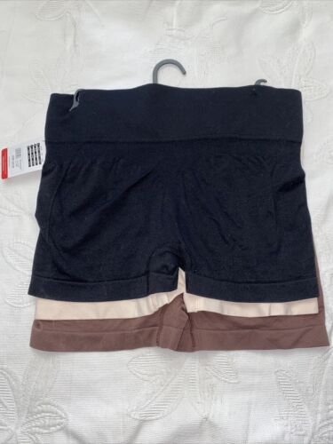 Skinnygirl Shaping Seamless Slip Shorts Size LARGE 3  pair Style SG7090￼￼ New